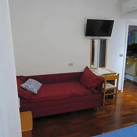 Vittoria 3*