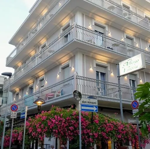 Hotel Vittoria 3*