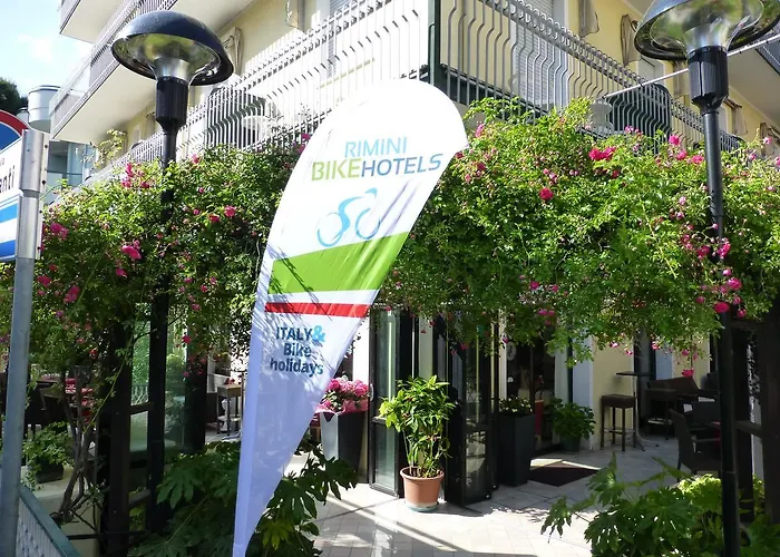 Vittoria 3* ريميني